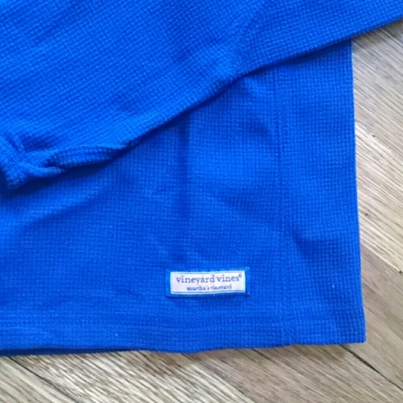 TRADED-Vineyard Vines Performance Grid Fleece - Picture 3 of 6